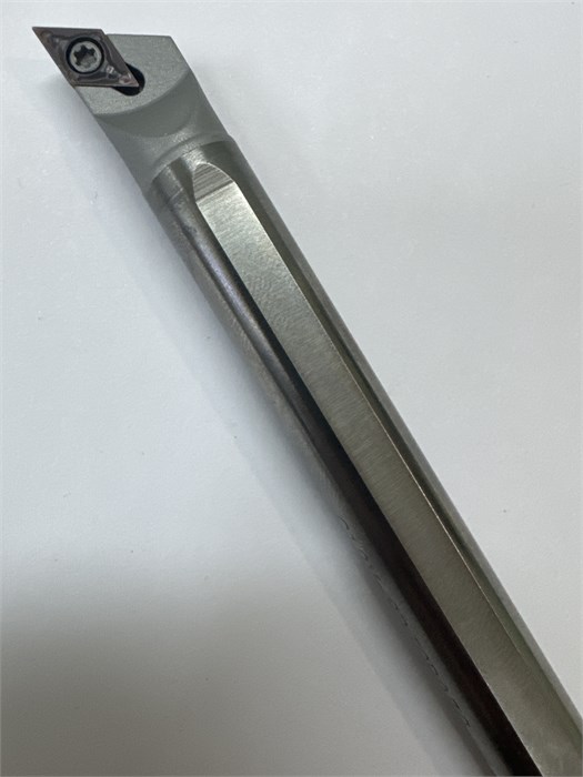 Твердосплавная державка C08K-SDJCR07 4949
