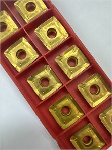 {{photo.Alt || photo.Description || 'Твердосплавные пластины 490R-140412E-MM S40T'}}