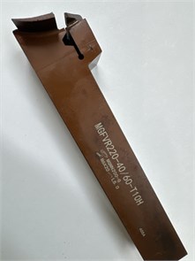 {{photo.Alt || photo.Description || 'Резец для торцевых канавок MGFVR220-40/60-T10'}}